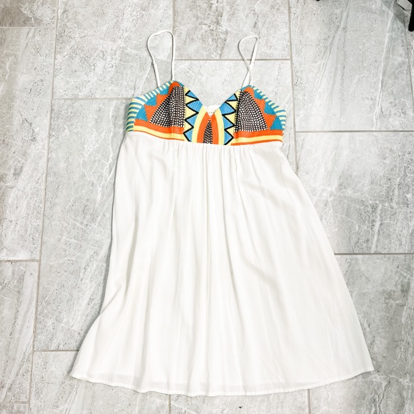 Love Stitch White Strappy Sundress Orange Blue Embroidered Chest Design Size Med - Picture 7 of 11